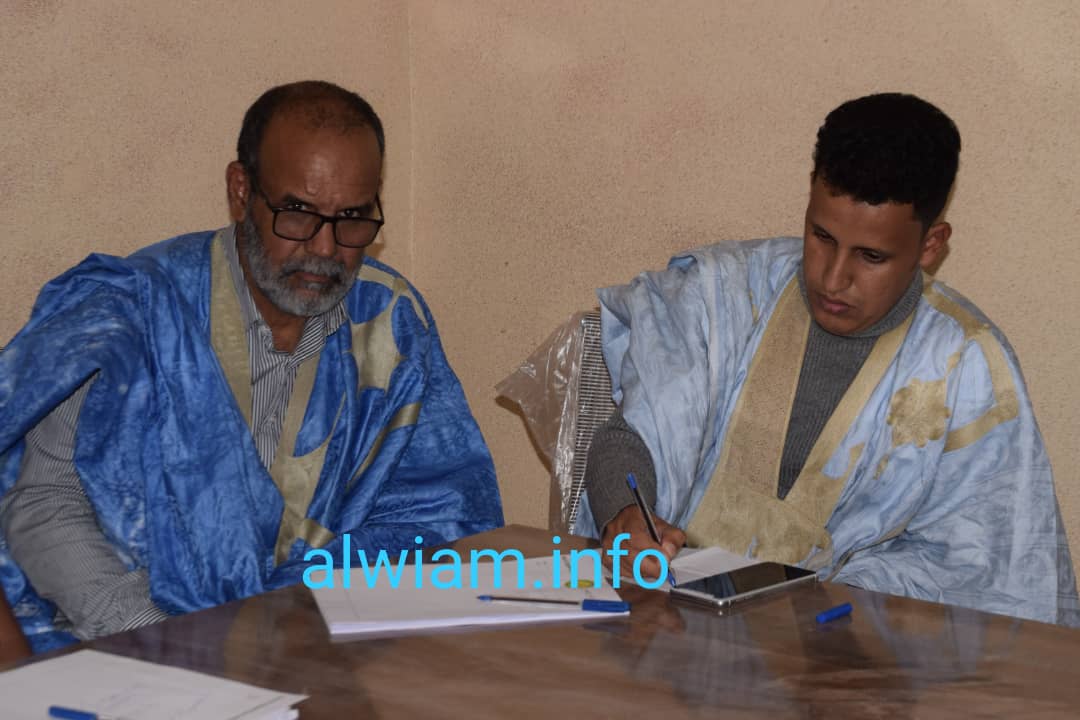 موفد الوئام خلال لقائه بأعضاء الكتلة